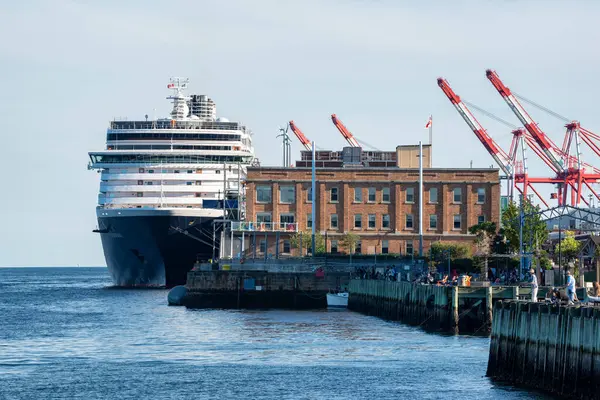 Canada Nova Scotia Halifax Cruise Ship Docked Harbor — Stock Photo, Image