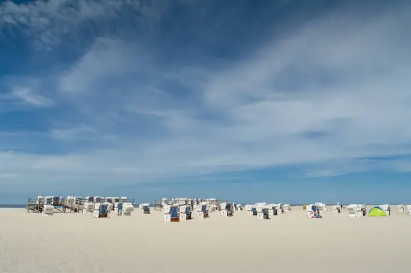 Tyskland Schleswig Holstein Sankt Peter Ording Strand Med Strandstolar Med — Stockfoto