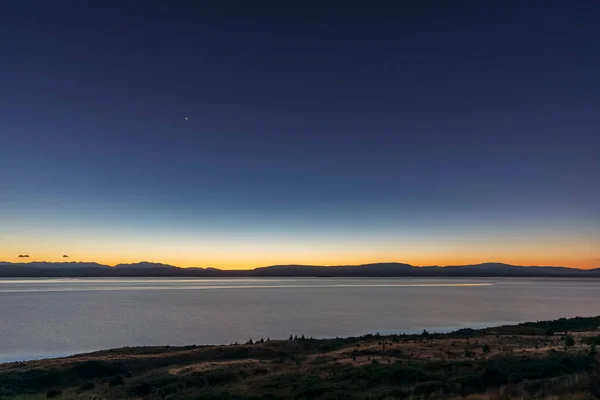 Selandia Baru Langit Cerah Atas Pantai Danau Pukaki Saat Fajar — Stok Foto