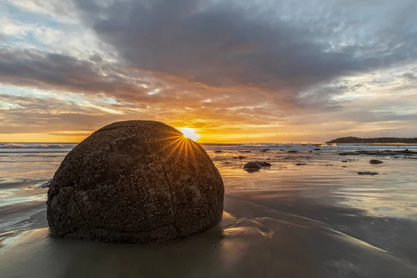 Neuseeland Ozeanien Südinsel Southland Hampden Otago Moeraki Koekohe Beach Moeraki — Stockfoto