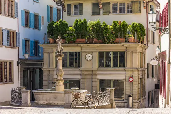 Switzerland Canton Zurich Zurich Bicycle Parked Front Napfplatz Fountain — Stock Photo, Image