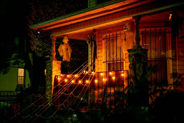 Usa New York City Halloween Dekorasi Pada Teras — Stok Foto