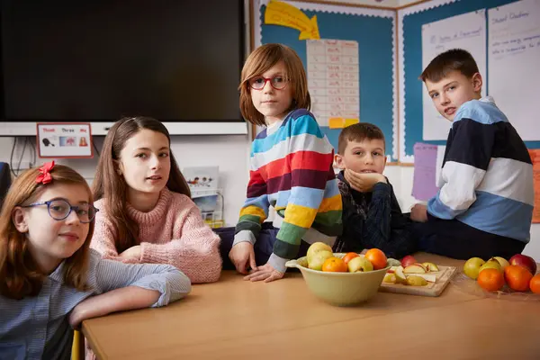 Portrait Five Children Classroom Break Time — Stock Photo, Image