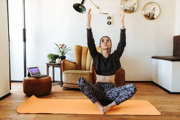 Young Woman Practicing Yoga Home — Stock Photo, Image