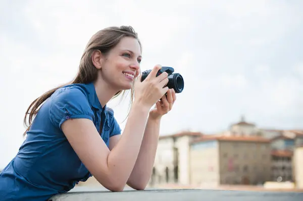 Portrait Happy Woman Taking Photos Digital Camera Florence Italy — Stok Foto