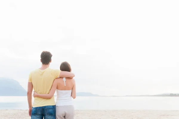 Back View Couple Standing Arm Arm Beach Looking Sea Sardinia — Stock Photo, Image