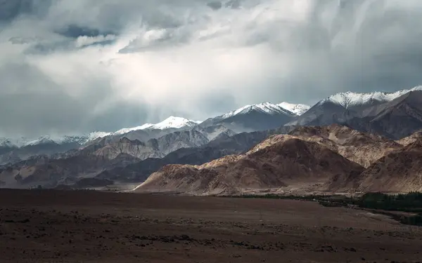 Indien Ladakh Bewölkter Himmel Über Dem Himalaya — Stockfoto