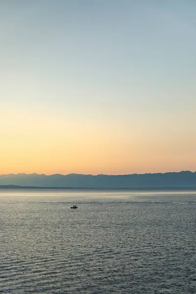 Hermosa Puesta Sol Sobre Mar Naturaleza Fondo — Foto de Stock