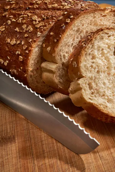 Slices Bread Knife Indoors — Stock Photo, Image