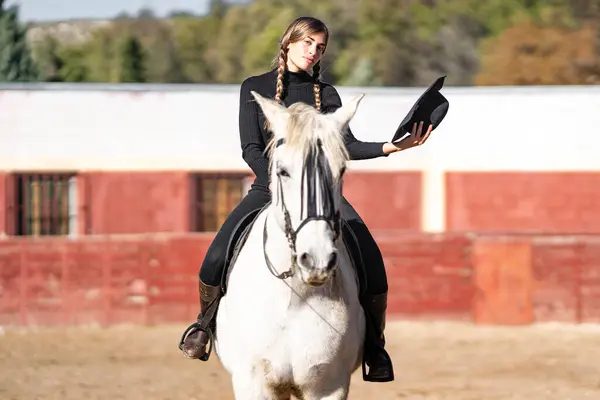 Portrait Woman Horseback Riding Paddock — Stock Photo, Image