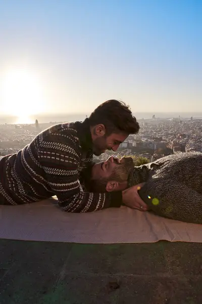 Romantic Gay Couple Looking Each Other While Lying Viewpoint Clear — Stock Photo, Image