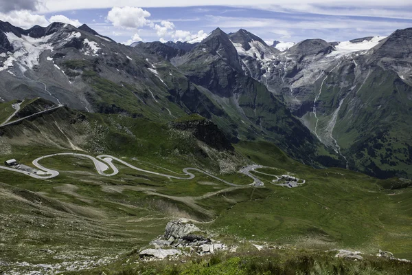 Grossglockner carretera alpina alta —  Fotos de Stock