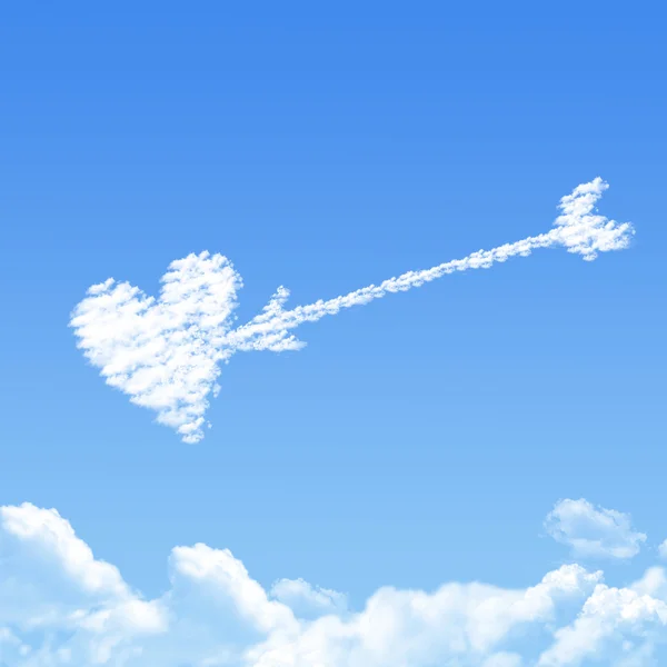 Nube en forma de amor, concepto de sueño — Foto de Stock