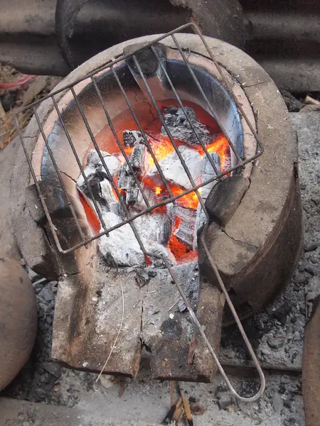 Cuisinière thaïlandaise fermer — Photo