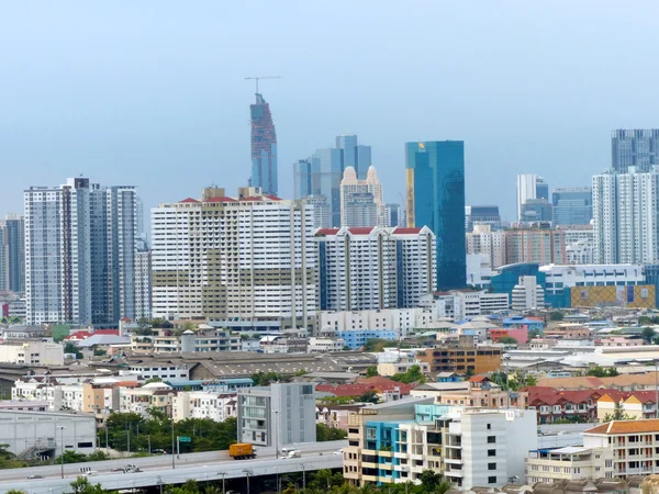 Bangkok, Thailand - June 12, 2015 : Aerial view of Bangkok, Thailand. Bangkok is the biggest city in Thailand, Economic center of Thailand. — Stock Photo, Image