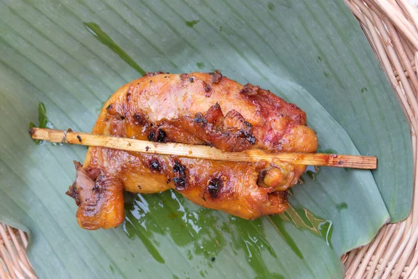 Pollo Parrilla Hoja Plátano —  Fotos de Stock