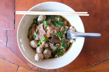 Tayland usulü kan çorbası. Kapat ya da seçici odaklan