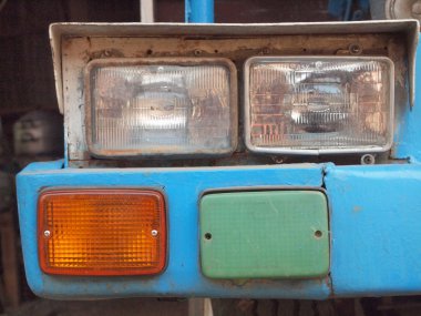 Arabanın ışıkları