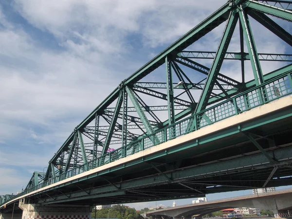 Most ze stali (Industrial Ring Road Bridge), Bangkok, Tajlandia — Zdjęcie stockowe