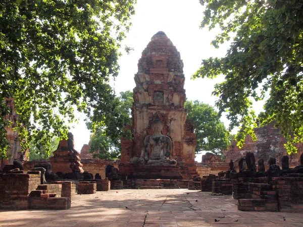 Pagode au temple Wat Chaiwattanaram, Ayutthaya, Thaïlande — Photo