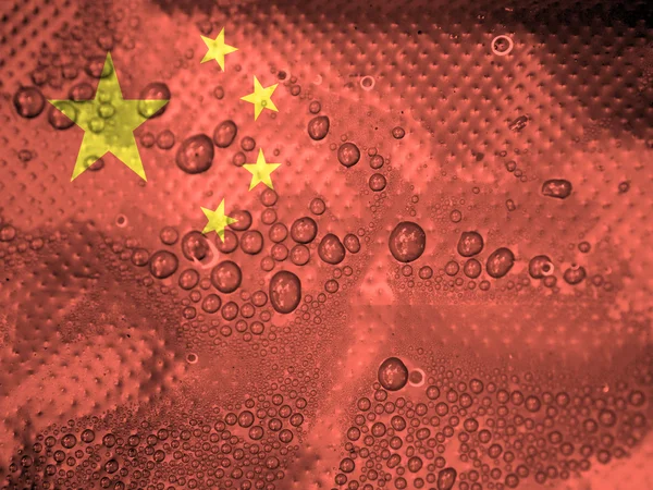 Tetes air di latar belakang bendera China — Stok Foto