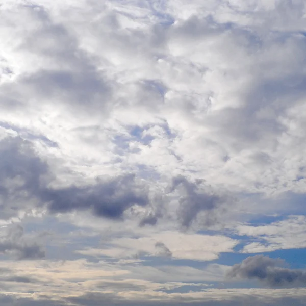 青空と美しい雲 — ストック写真