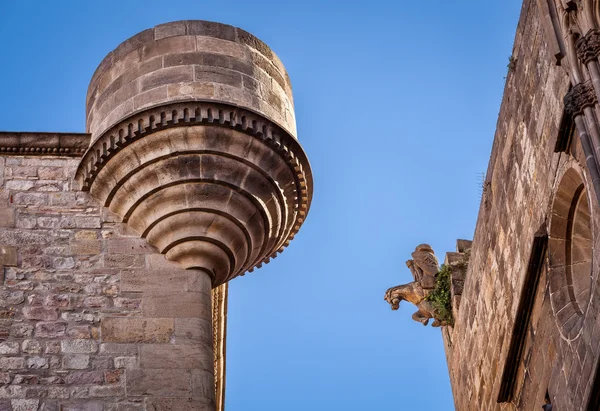 Detalhes Vista de Reial Major Palace em Barcelona, Catalunha, Spai — Fotografia de Stock