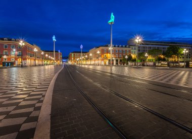 Massena yerde sabah, Nice, Fransa