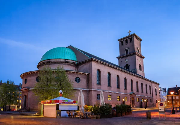 Chiesa di Nostra Signora a Copenaghen al tramonto, Danimarca — Foto Stock