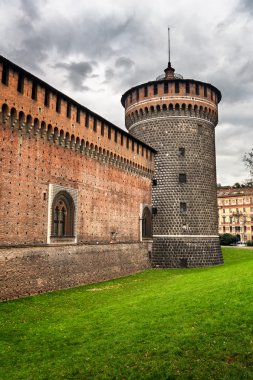Milan, castello sforzesco (sforza Kalesi) dış duvarına ben