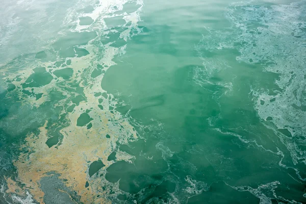 Poluição marinha e oceânica — Fotografia de Stock