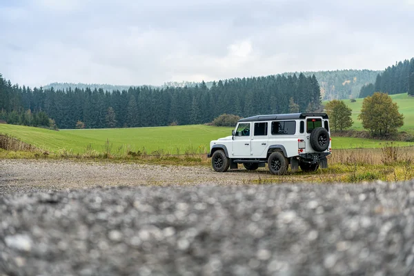 Aşırı offroad araba — Stok fotoğraf