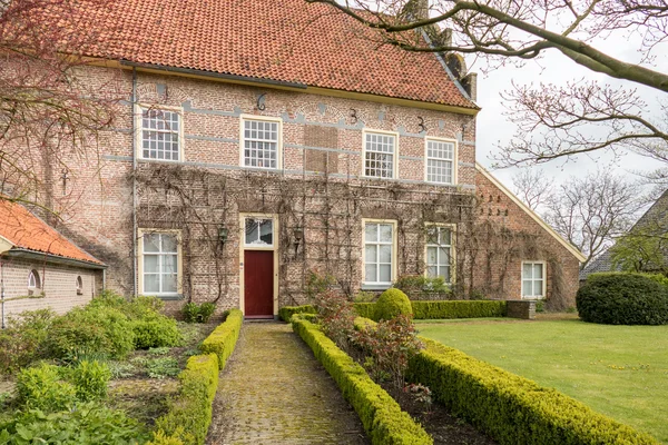 Historische Villa in Bronckhorst. — Stockfoto