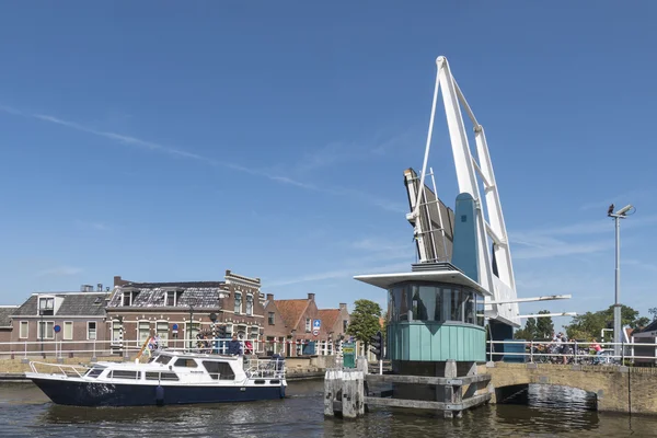 Zugbrücke im Zentrum von Ijlst. — Stockfoto