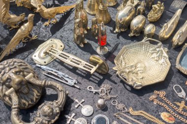 Bit pazarı, yüzsüz malzeme ile piyasa ahır.