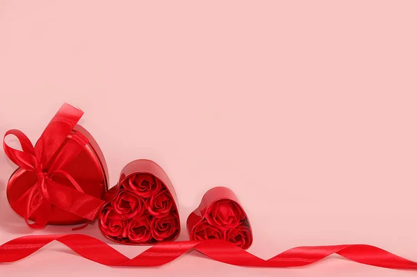 Begreppet Alla Hjärtans Dag Eller Kvinnodagen Gratulationskort Röda Hjärtan Och — Stockfoto