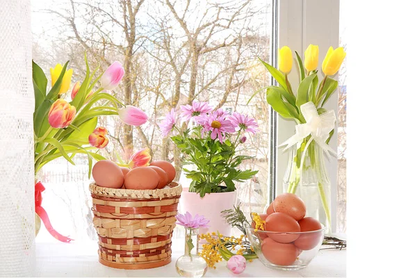 Happy Easter Concept Spring Card Composition Tulips Pussy Willow Eggs — Stock fotografie