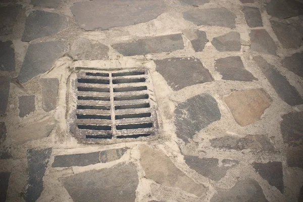 Gola sulla strada della città vecchia — Foto Stock