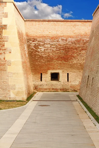 Fußweg auf der Festung alba iulia — Stockfoto