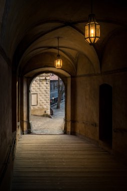 Cesky Krumlov Kalesi'ne tünel kemer