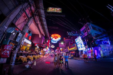 Pattaya, Tayland - 15 Nisan 2016: Renkli gece wal içinde ışık