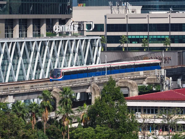 Bangkok Thailand Nov 2020 Bts Sky Tåg Går Förbi Central — Stockfoto