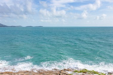 Koh Samui adasında deniz manzarası ve kaya taşı, görünmeyen ve şaşırtıcı Tayland.