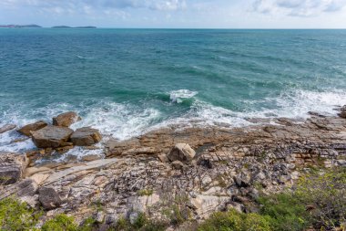 Koh Samui adasında deniz manzarası ve kaya taşı, görünmeyen ve şaşırtıcı Tayland.