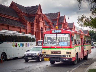 BANGKOK,THAILAND SEP 29: Bus number 203 stop opposite Thawon wat
