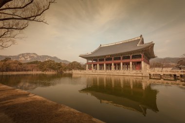 Gyeonghoeru köşk, Seul, Kore vinta Gyeongbokgung Sarayı