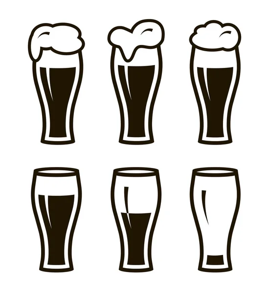 Sechs einfache schwarze Ikonen des Bieres im Glas — Stockvektor