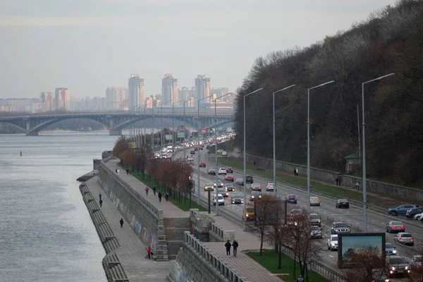 Naberezhne Shose Hwy Kiev Ucrania —  Fotos de Stock