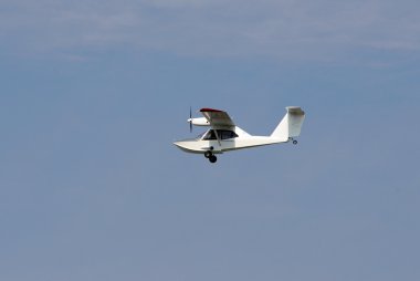 gökyüzünde deniz uçağı