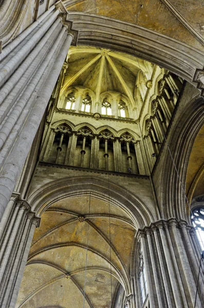 O interior da igreja — Fotografia de Stock